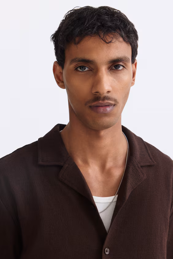 Рубашка курортного стиля стандартного кроя