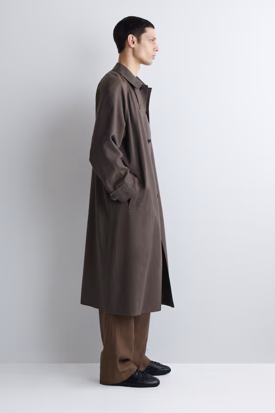 Минималистичные кожаные кеды