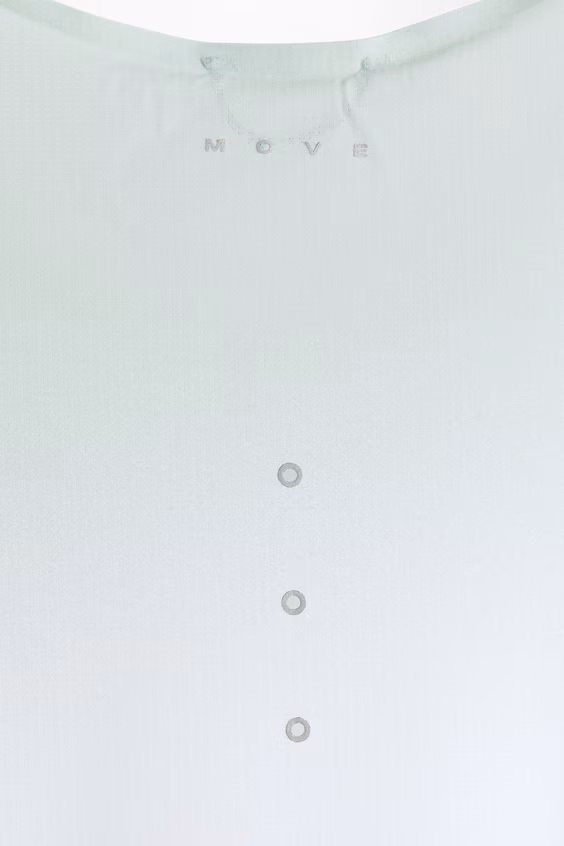 Топ для бега легкий и освежающий