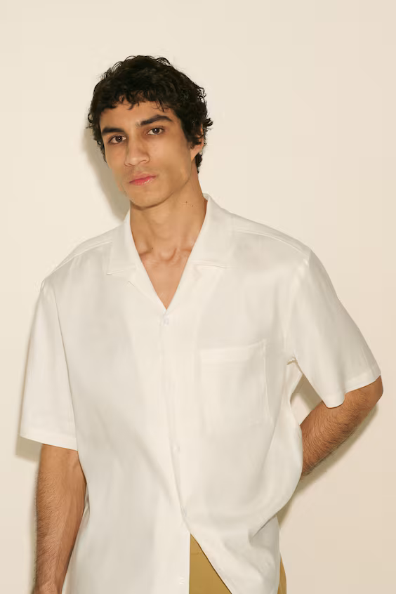 Рубашка-резорт из смесового льна свободного кроя