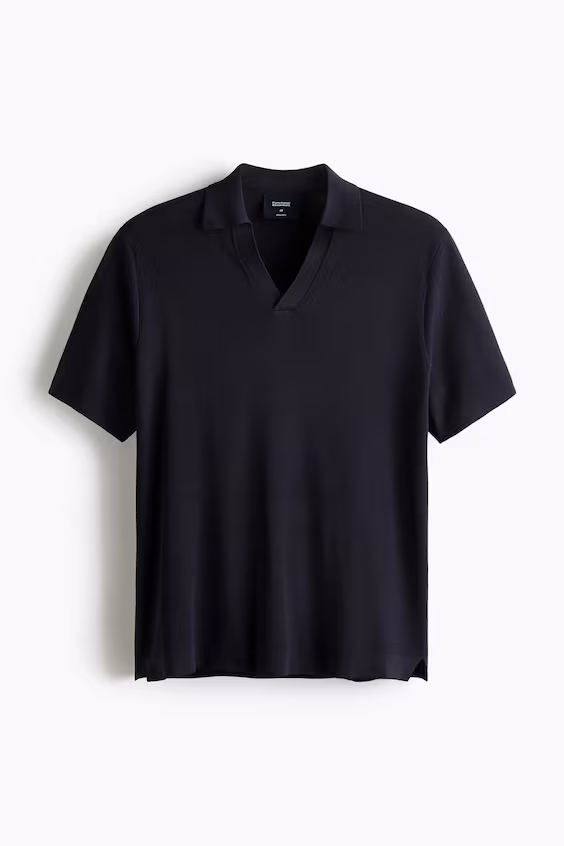 Поло из прохладного трикотажа с регулярной посадкой