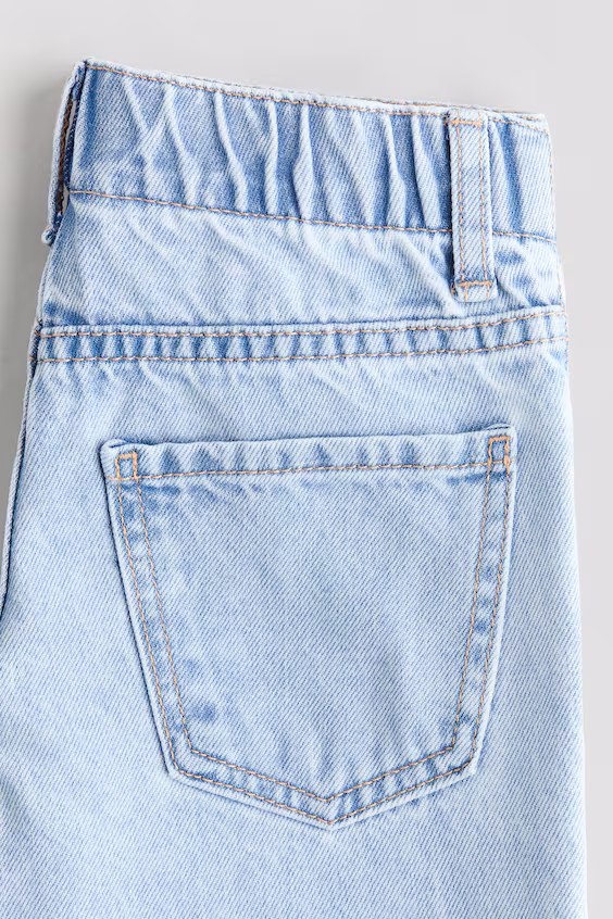 Джинсы с широкими брючинами с узорами