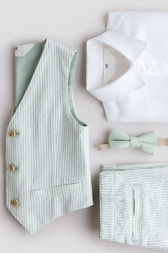 Комплект изысканный из 4 предметов