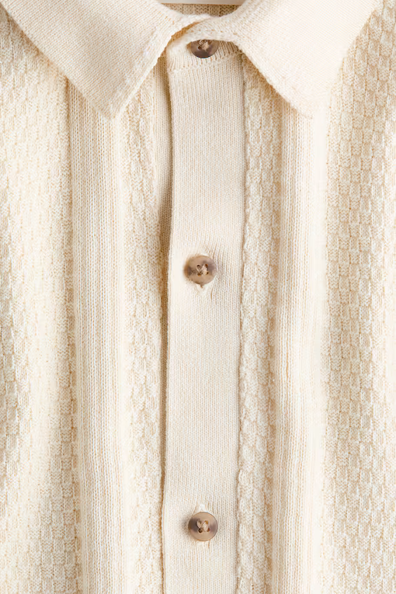 Футболка из трикотажа с текстурой