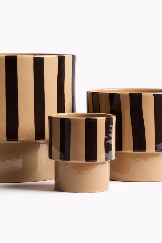 Ваза из терракоты