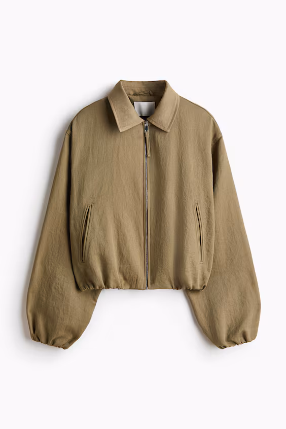 Повседневный пуховик с абалонами большого размера