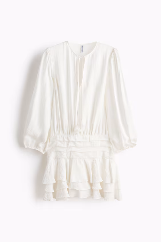 Платье с оборками