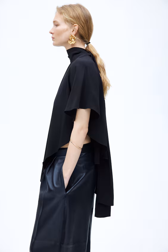 Блуза асимметричной накидкой