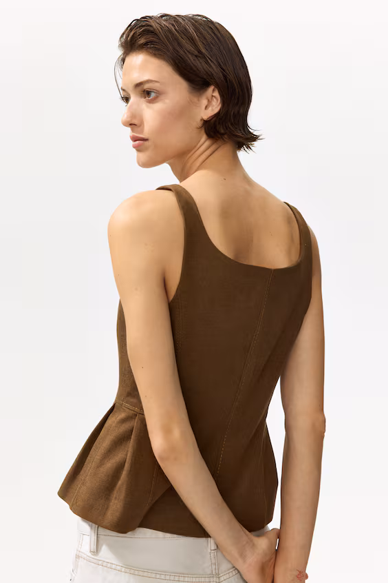 Облегающий жилет