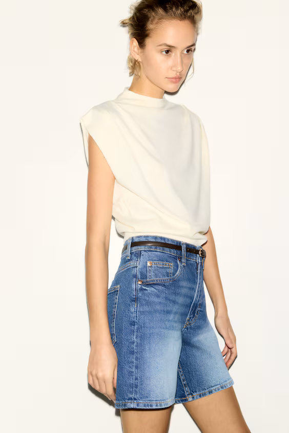 Джинсовые шорты с высокой талией