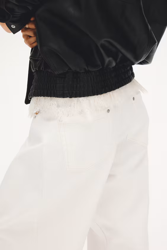 Джинсы с карманами-объемками