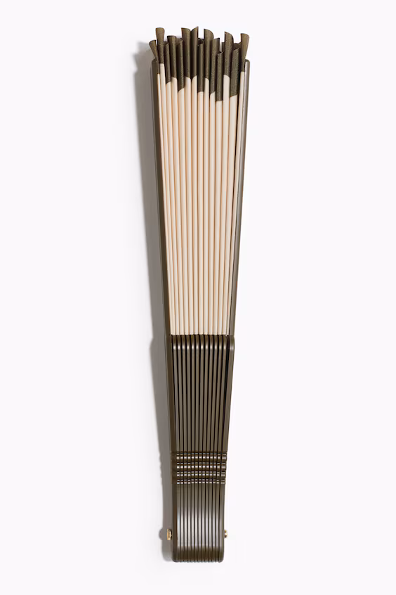 Легкая куртка leque h&m