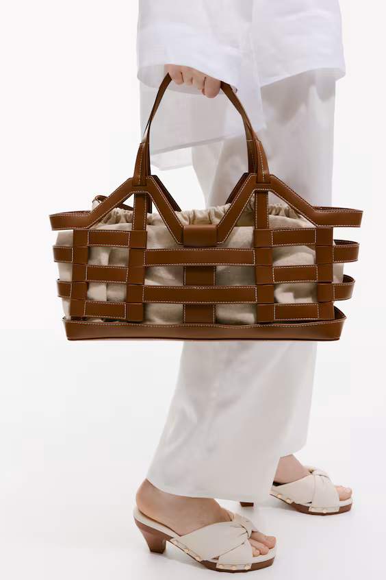 Большая сумка-тоут с кулисой и деталями