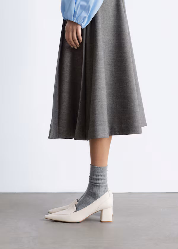 Туфли из кожи в стиле мокасин