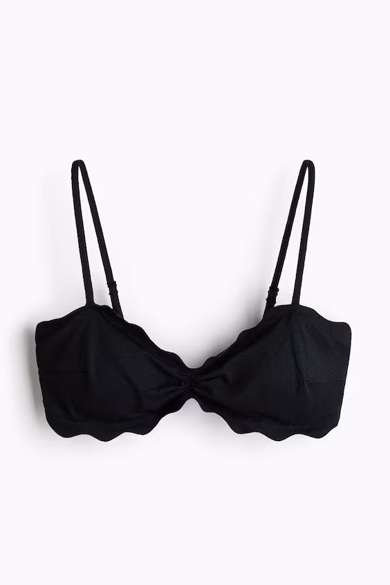 Топ бикини с упругими чашечками