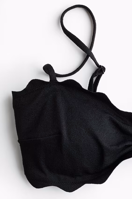 Топ бикини с упругими чашечками