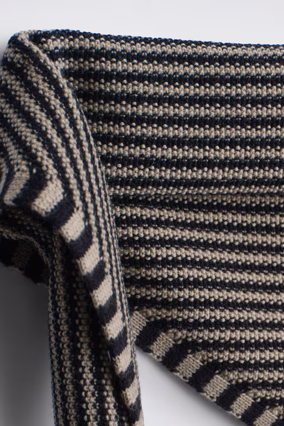 Текстурированный вязаный шарф из мериносовой шерсти