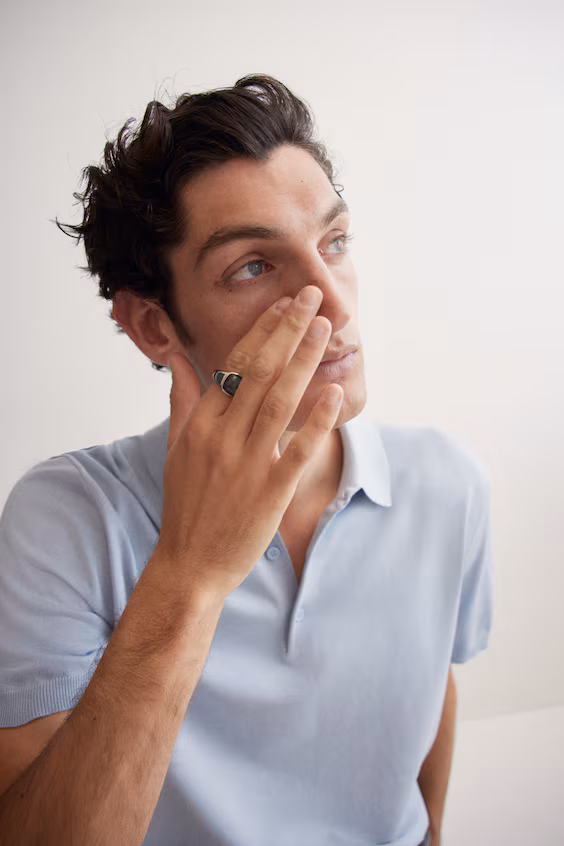 Регулярная футболка из тонкого трикотажа regular fit