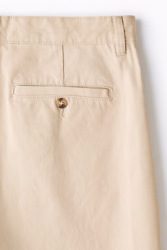 Бермуды chino в стиле комфорт