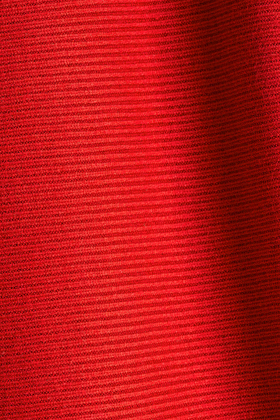 Платье из рубчикового трикотажа