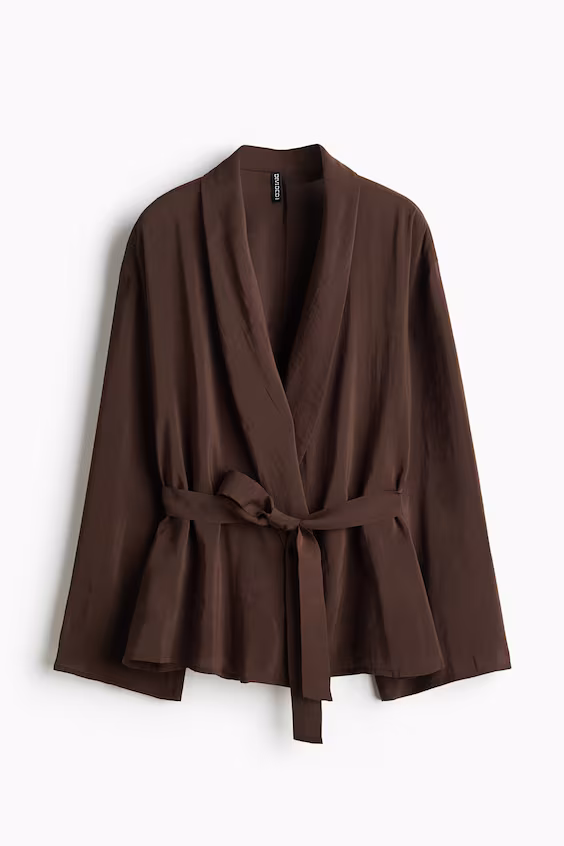 Оверсайз блейзер с поясом на завязке