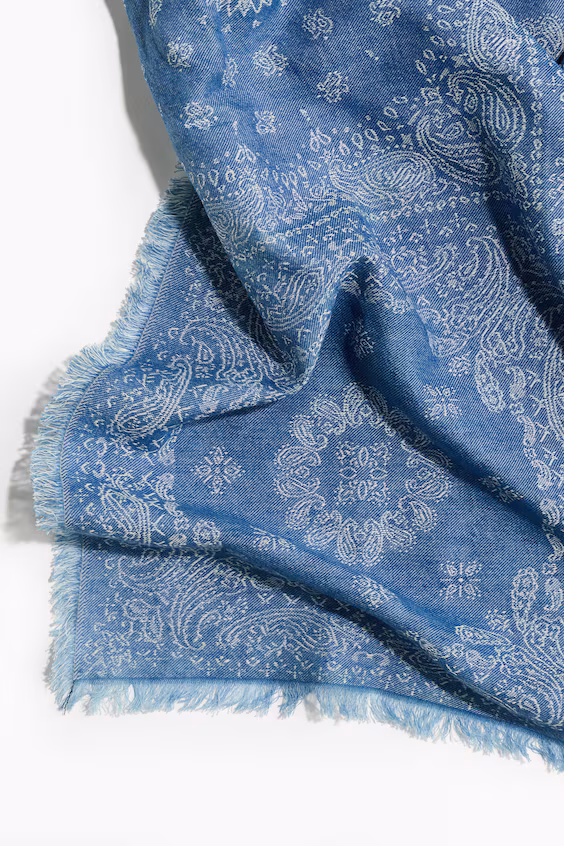 Хлопковый платок с узором