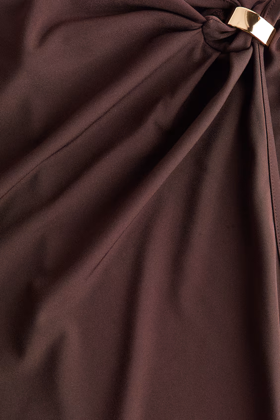 Платье из джерси с драпировкой