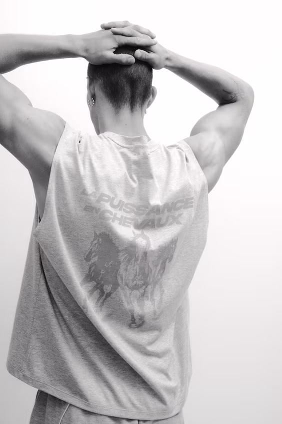 Топ спортивный без рукавов свободного кроя с технологией drymove™