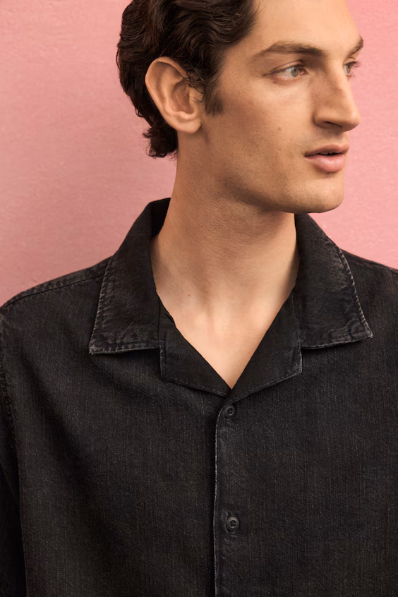 Рубашка курортного стиля из джинсовой ткани regular fit