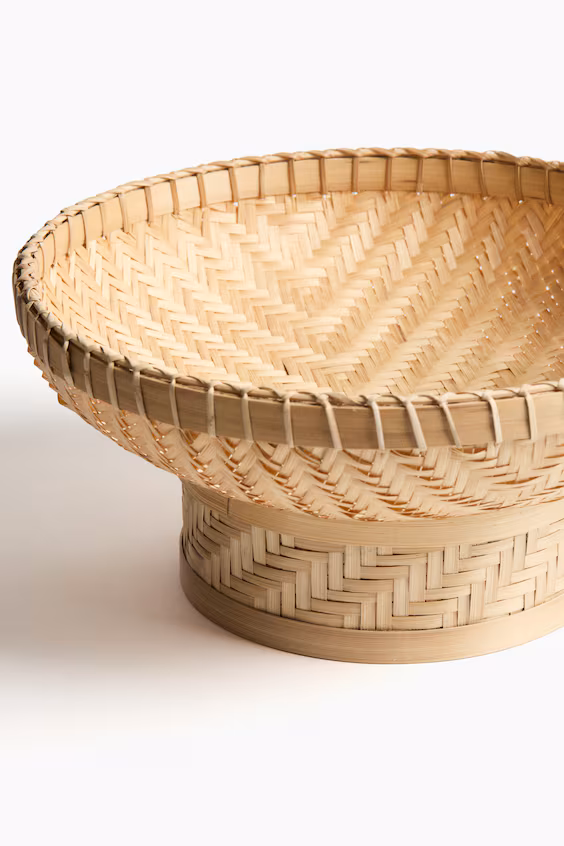 Чаша для сервировки из бамбука с ножкой