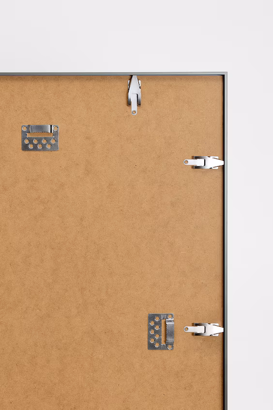 Металлическая премиум рамка