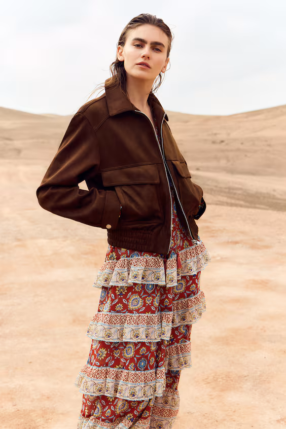 Пальто из обтягивающей ткани