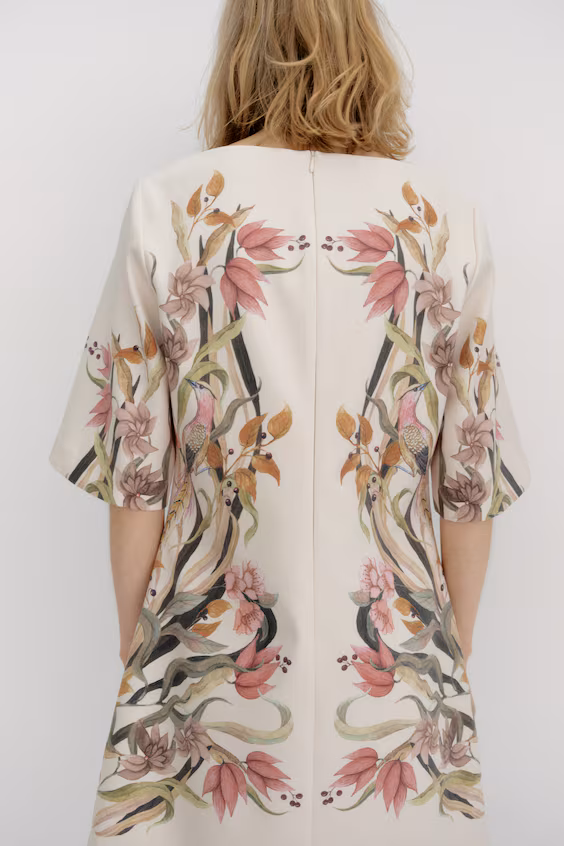 Платье в цветочный узор