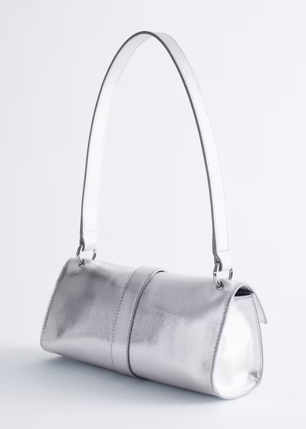 Маленькая сумка через плечо из кожи