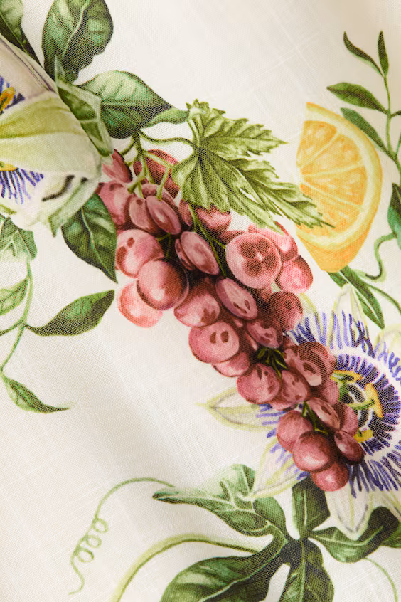 Платье миди на тонких бретелях