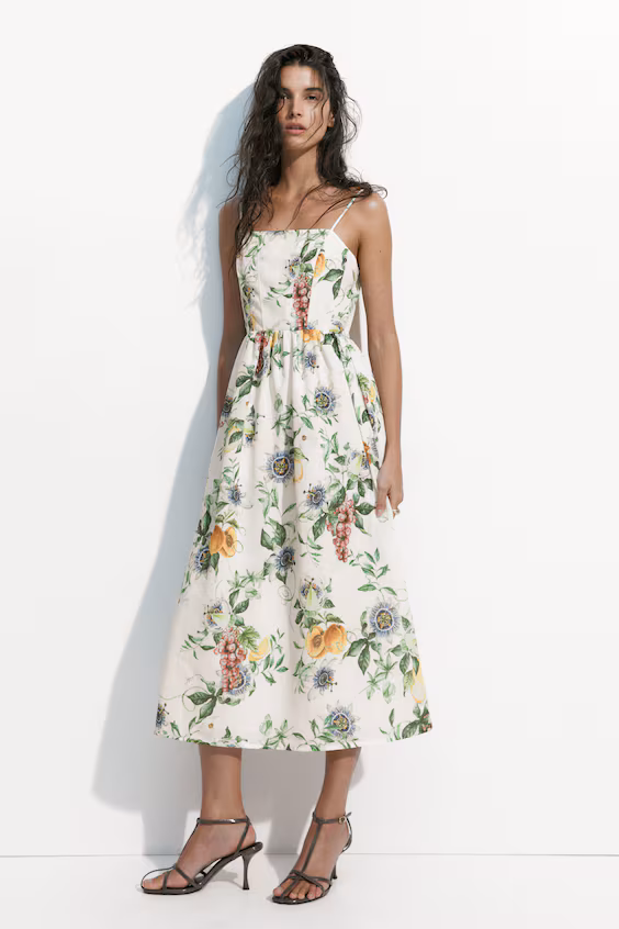 Платье миди на тонких бретелях