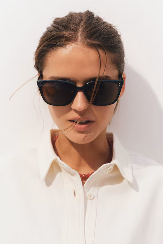 Солнцезащитные очки квадратной формы