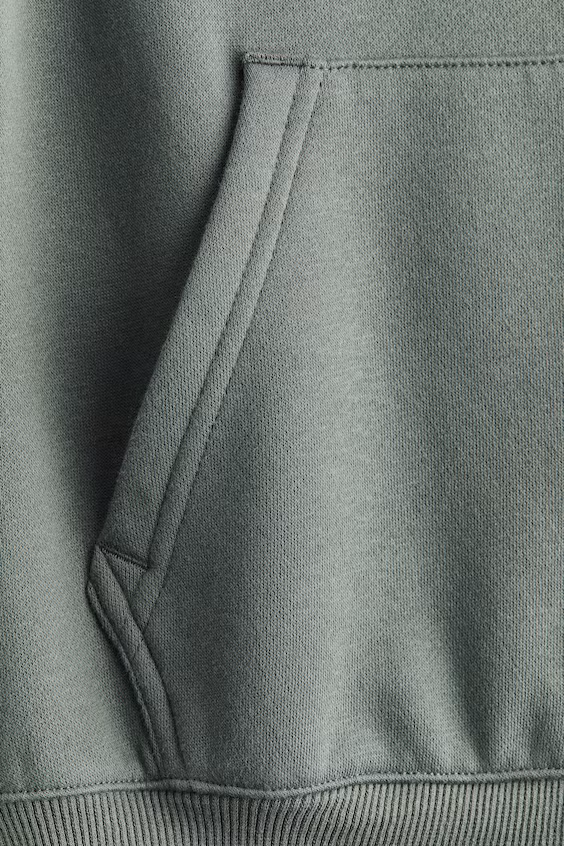 Парка с капюшоном и молнией