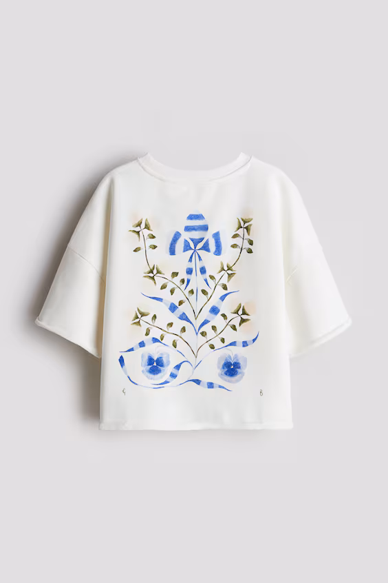 Oversize свитер с принтом