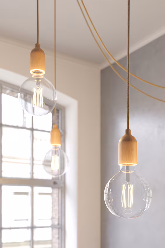 Подвесной светильник с четырьмя плафонами