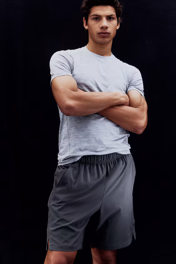 Длинные спортивные шорты из ткани drymove™