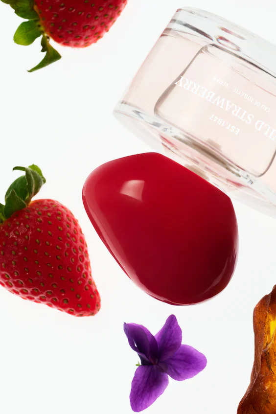 Туалетная вода wild strawberry