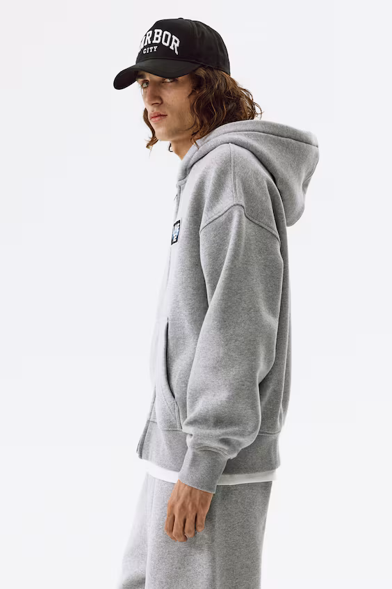Пальто с капюшоном и молнией oversized fit