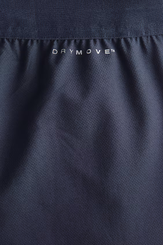 Теннисные шорты с технологией drymove™ regular fit