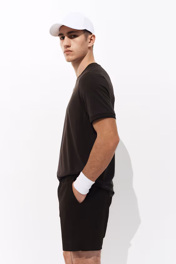 Теннисные шорты с технологией drymove™ regular fit
