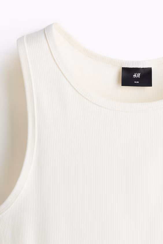 Майка без рукавов в рубчик slim fit