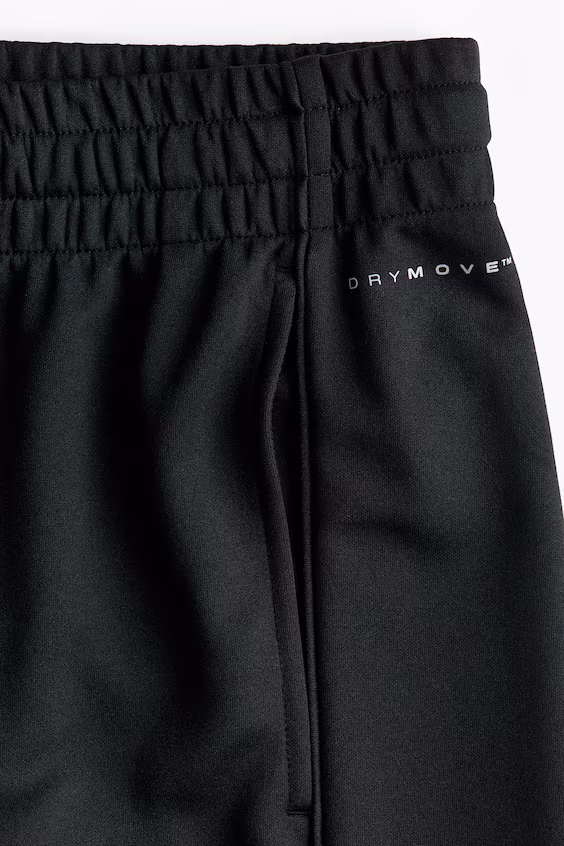 Шорты для спорта с технологией drymove™ regular fit