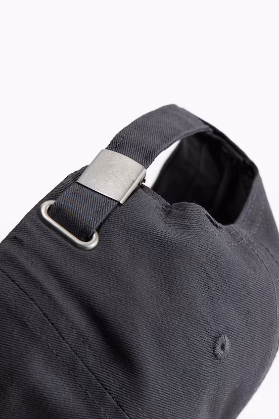 Бейсболка из хлопковой саржи