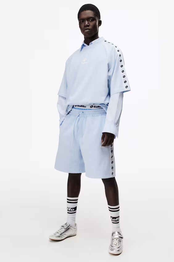Комфортные спортивные шорты regular fit h&m