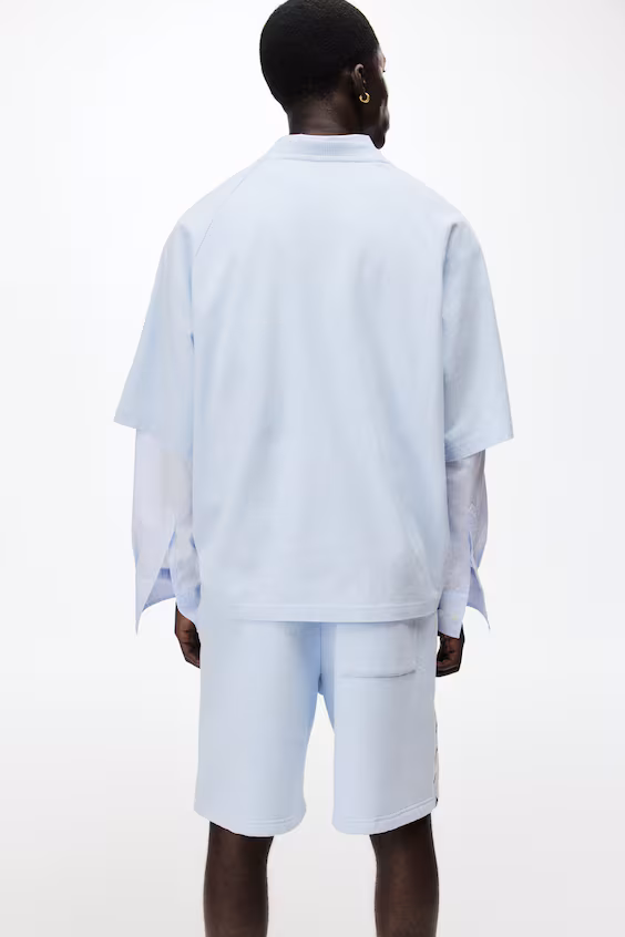 Комфортные спортивные шорты regular fit h&m